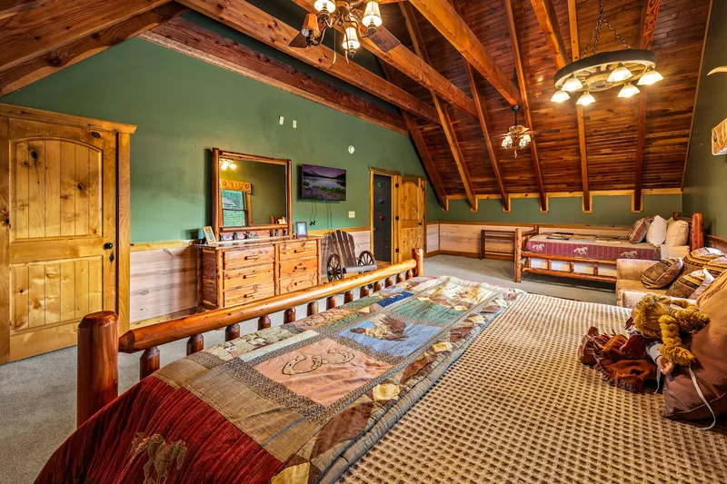 Additional photos at Majestica Lodge in Sevierville — photo 6