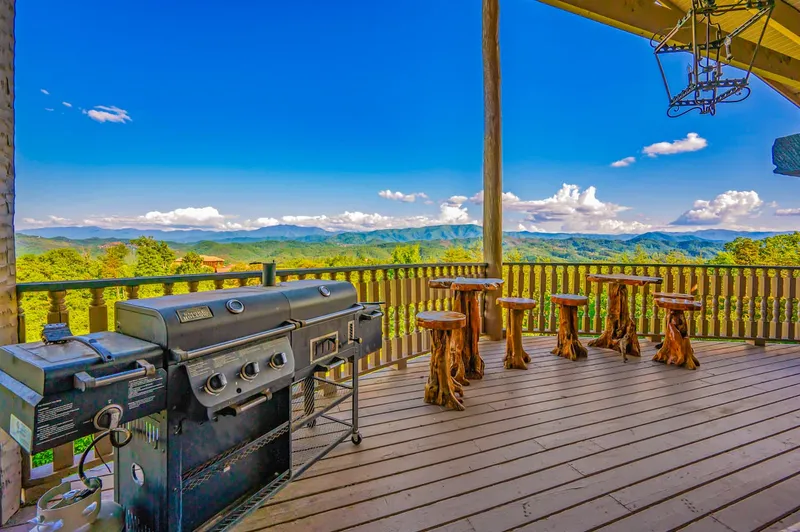 Balcony 1 at Majestica Lodge in Sevierville — photo 1