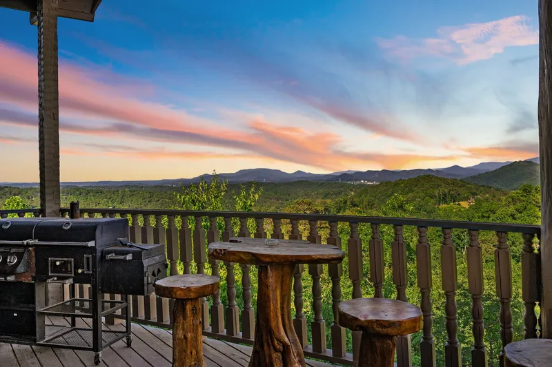 Balcony 1 at Majestica Lodge in Sevierville — photo 5