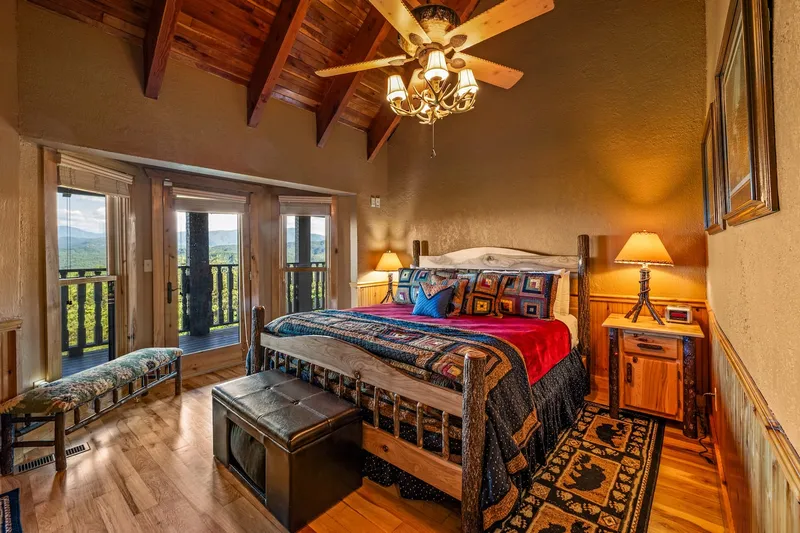 Bedroom 4 at Majestica Lodge in Sevierville — photo 1