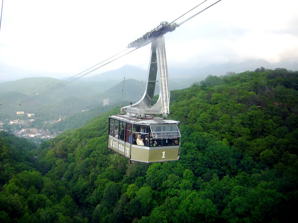Ober Gatlinburg aerial tramway.
