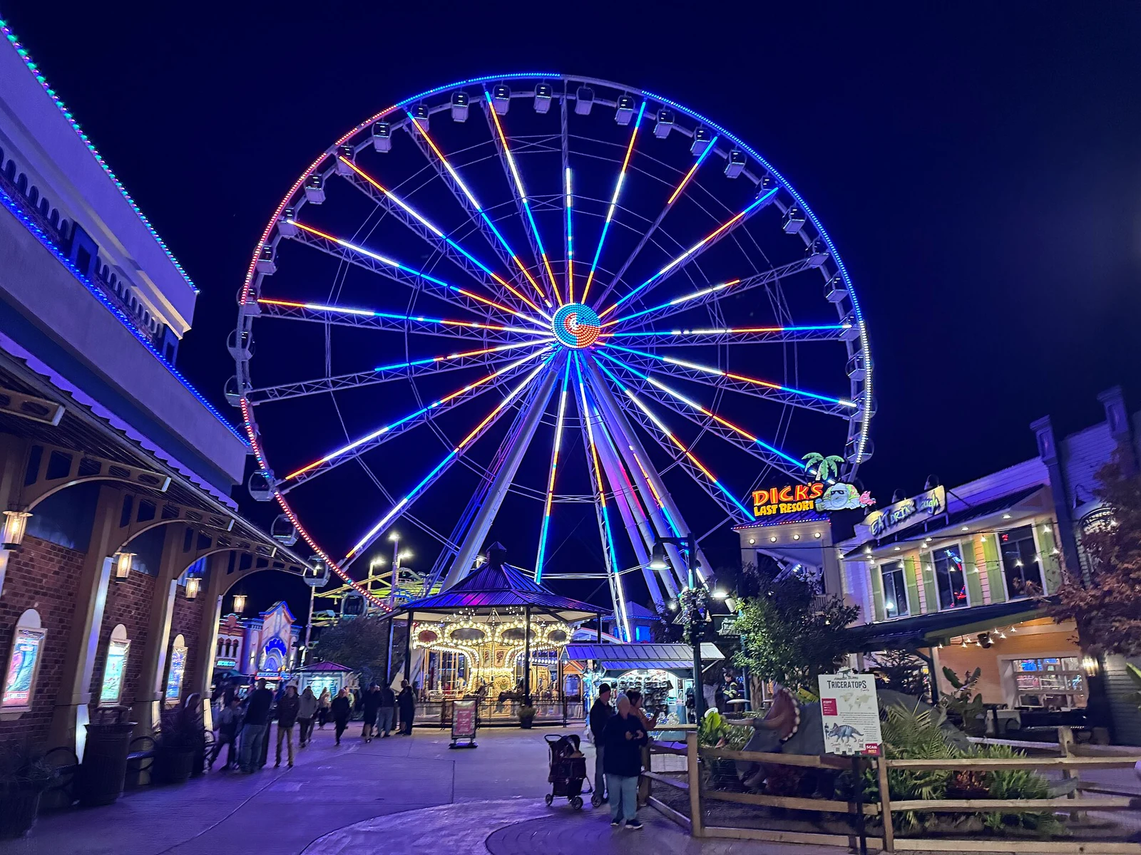 The Great Smoky Mountain Wheel at The Island in Pigeon Forge
